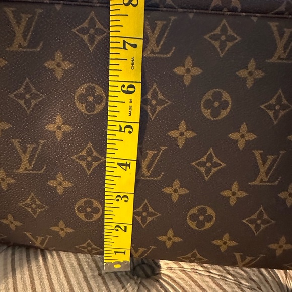 Louis Vuitton Classic Brown Monogram πππ«ππ§ππͺπ‘π‘ Tote ππ ππ€π€π πΎπ€π£πππ©ππ€π£ - Picture 12 of 16